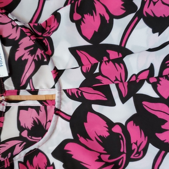 Rickis Sleeveless Blouse EUC - Picture 3 of 5